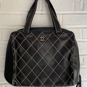 100% authentic Chanel leather bag